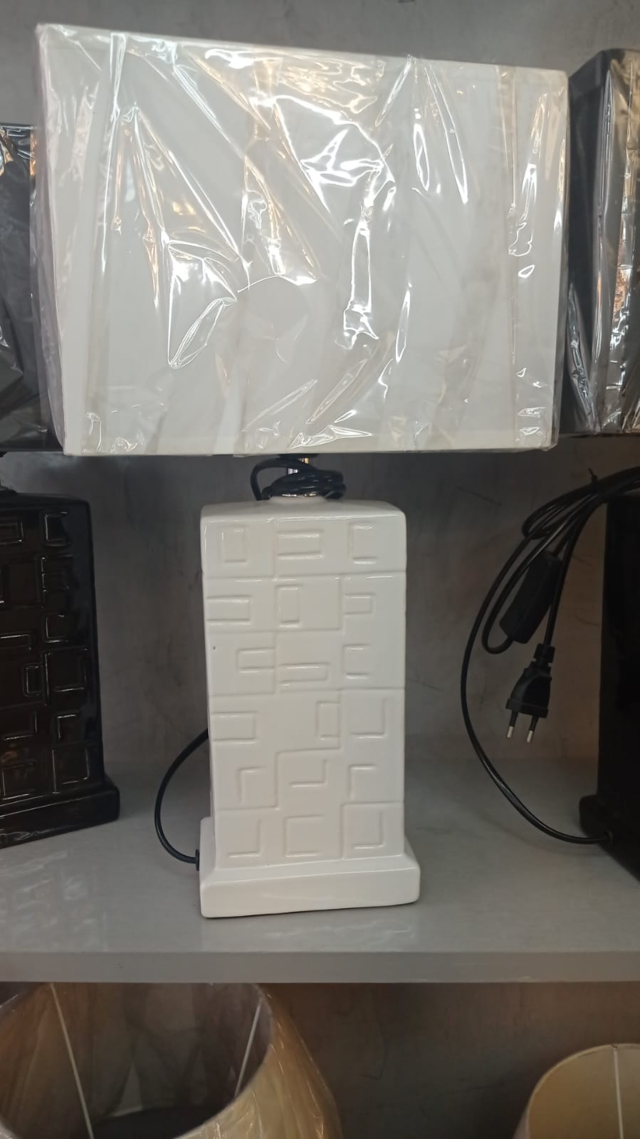 Lampe de table BLANCA